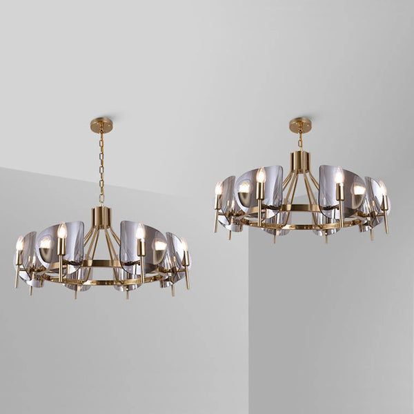 в гостиную, кольцевая люстра, латунь, низкий потолок, постмодернизмЛюстры